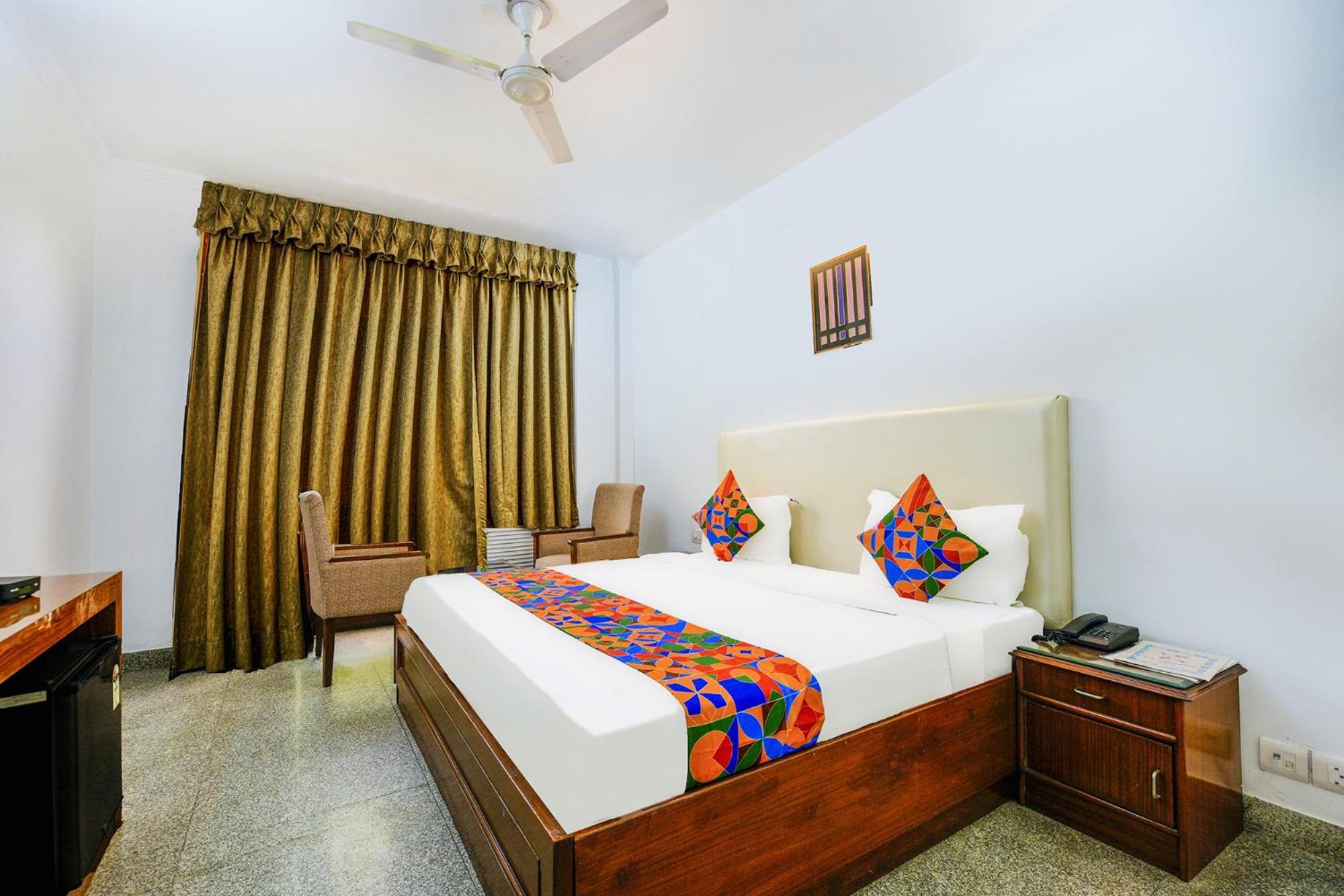 Hotel Exotica Leisure Valley, คูร์เคาน์ ภายนอก รูปภาพ